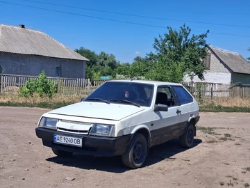 Авто ВАЗ 2108 1989 № 8931145