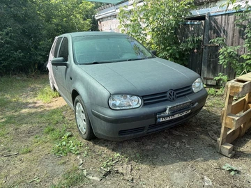 Авто Volkswagen Golf 1998 № 8931232