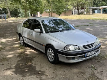 Авто Toyota Avensis 1999 № 8931234