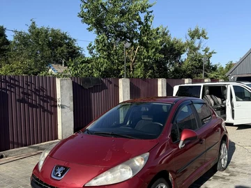 Авто Peugeot 207 2006 № 8931240
