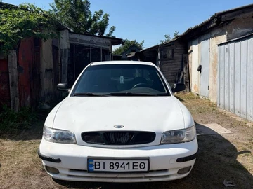 Авто Daewoo Nubira 2000 № 8931265