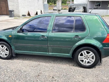 Авто Volkswagen Golf 1998 № 8931284