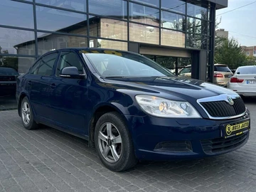 Авто Skoda Octavia 2010 № 8931285