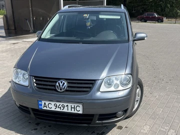 Авто Volkswagen Touran 2006 № 8931356