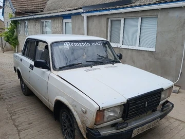 Авто ВАЗ 2107 1996 № 8931370