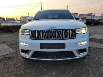 Авто Jeep Grand Cherokee 2018 № 8931452