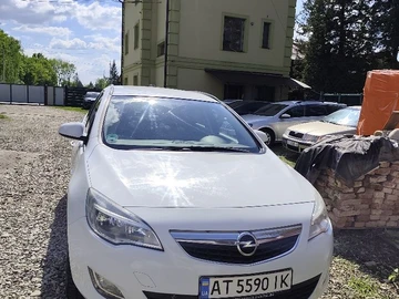 Авто Opel Astra 2011 № 8931561