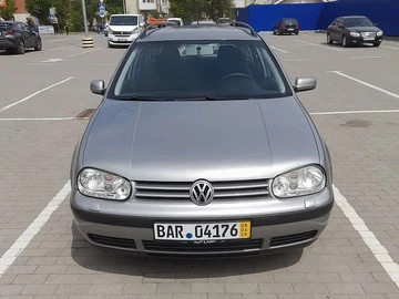 Авто Volkswagen Golf 2002 № 8931570