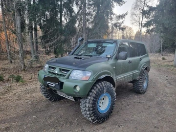 Авто Mitsubishi Pajero 2003 № 8931577