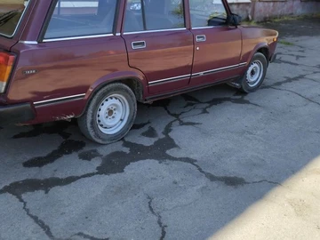 Авто ВАЗ 2104 2004 № 8931578