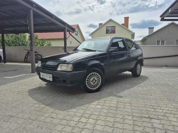 Авто Opel Kadett 1987 № 8931709