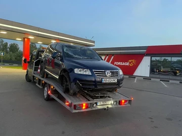 Авто Volkswagen Touareg 2005 № 8931901