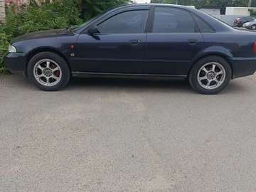 Авто Ford Canyon 1996 № 8931924