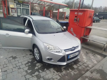 Авто Ford Focus 2012 № 8932041