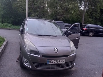 Авто Renault 11 2011 № 8932057