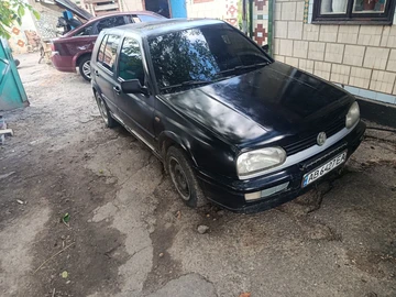 Авто Volkswagen Golf 1996 № 8932086