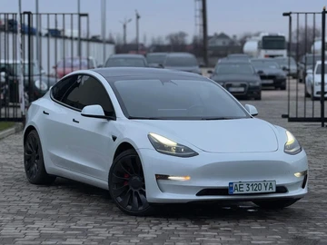 Авто Tesla Model 3 2022 № 8932145