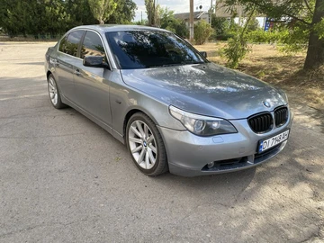 Авто BMW 5 Серия 2004 № 8932258