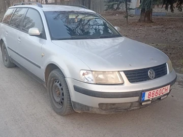 Авто Volkswagen Passat Variant 2000 № 8932280