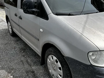 Авто Volkswagen Caddy 2005 № 8932339