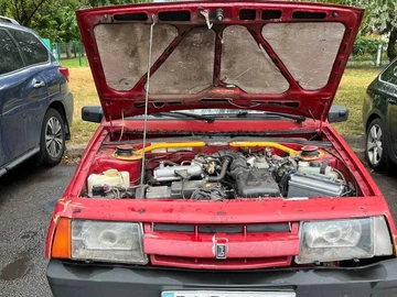 Авто ВАЗ 2109 1993 № 8932392