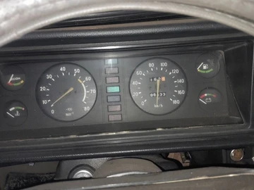 Авто ВАЗ 2107 1989 № 8932469