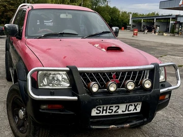 Авто Mitsubishi L 200 2003 № 8932474