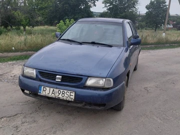 Авто SEAT Cordoba 1998 № 8932565
