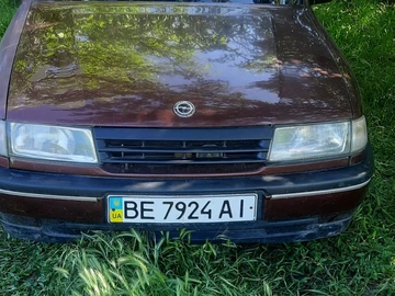 Авто Opel Vectra 1990 № 8932578
