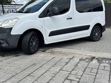 Авто Citroen Berlingo 2009 № 8932588