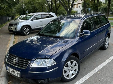 Авто Volkswagen Passat Variant 2005 № 8932593