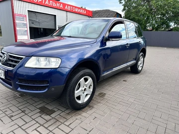 Авто Volkswagen Touareg 2004 № 8932693