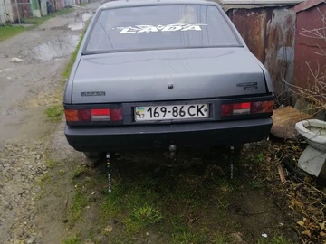 Авто ВАЗ 2109 1992 № 8932736