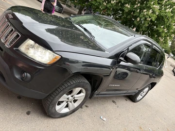 Авто Jeep Compass 2011 № 8932919