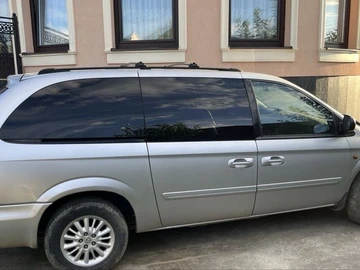 Авто Chrysler Grand Voyager 2005 № 8932957
