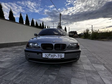 Авто BMW 3 Серия 2003 № 8933008