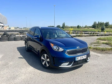 Авто KIA Niro 2017 № 8933123