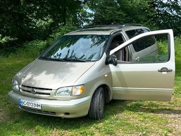Авто Toyota Sienna 2000 № 8933170