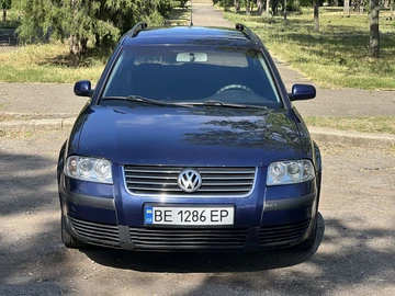 Авто Volkswagen Passat Variant 2001 № 8933173