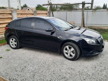 Авто Chevrolet Cruze 2012 № 8933264