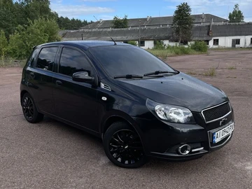 Авто Chevrolet Aveo 2009 № 8933267