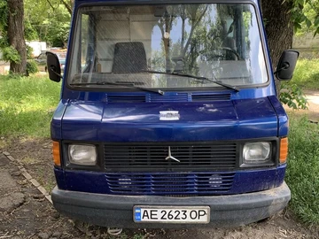 Авто Mercedes 200 1995 № 8933435