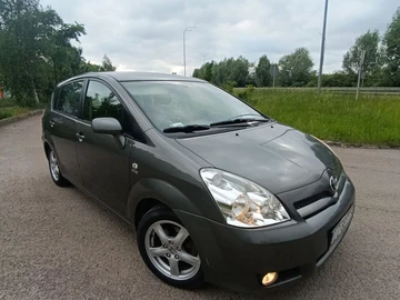 Авто Toyota Corolla Verso 2008 № 8933456