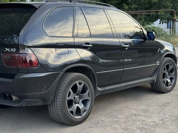 Авто BMW X5 2002 № 8933488
