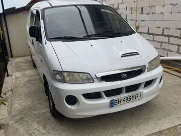 Авто Hyundai H1 Starex  2002 № 8933802
