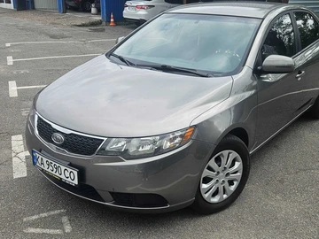 Авто KIA Cerato Forte  2012 № 8933815