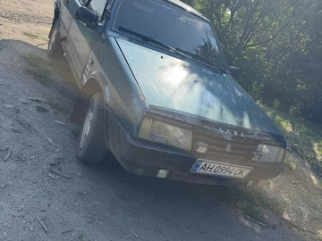 Авто ВАЗ 21099 1991 № 8933817