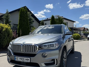 Авто BMW X5 2016 № 8933911