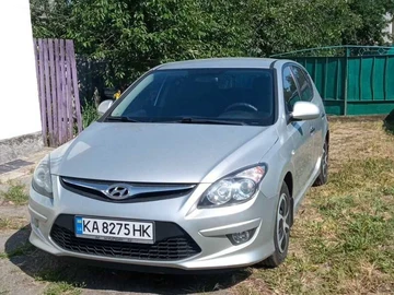 Авто Hyundai I30 2011 № 8933920