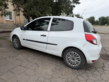 Авто Renault Clio 2010 № 8933928